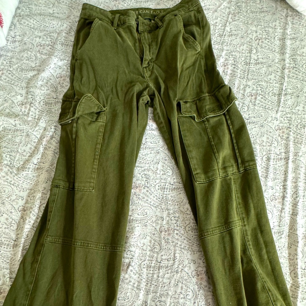 American eagle cargos